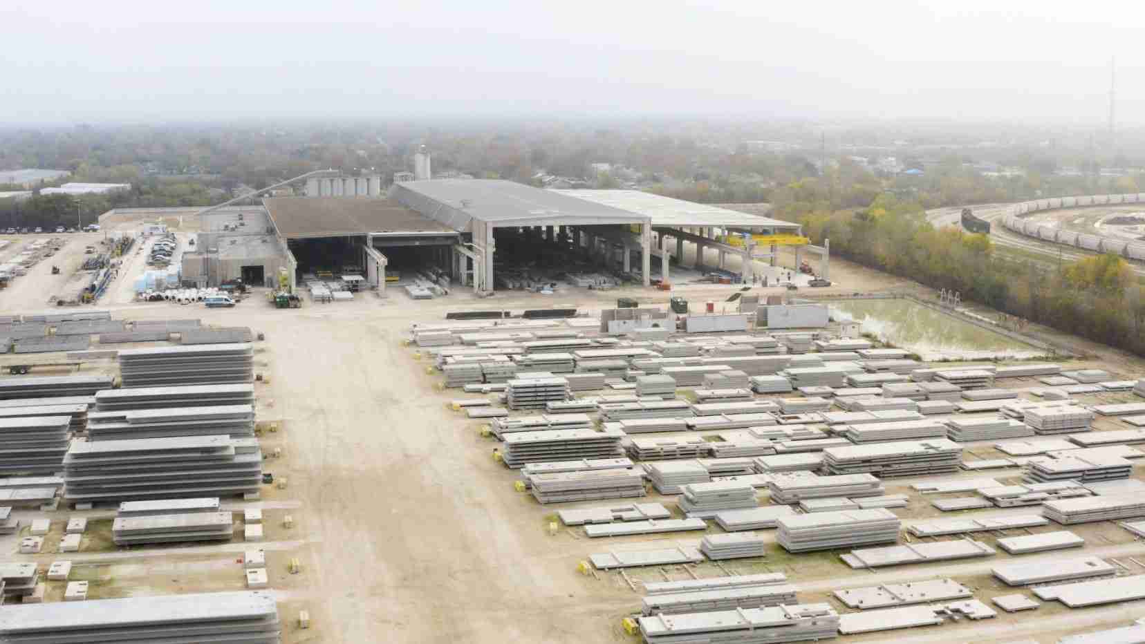 An aerial view of Tindall's San Antonio, Texas facility where precast concrete slabs are manufactured.